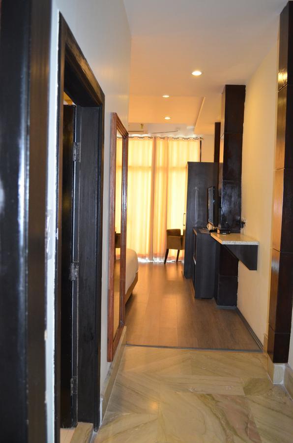 Hotel Tara Palace Гангток Екстериор снимка